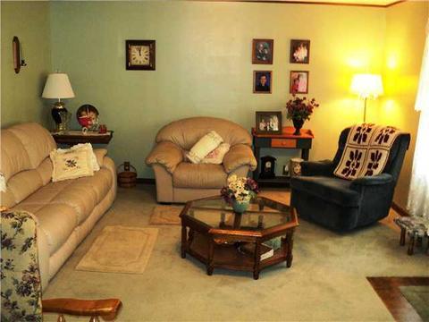 802 Central Dr, Marion, OH 43302 photo 2
