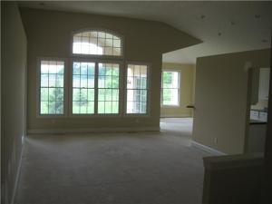 7845 Breen Cir, Dublin, OH 43016 photo 2