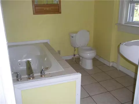 653 Gilbert St, Columbus, OH 43205 photo 7