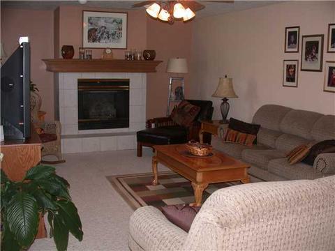 5095 Brookshire Ln, Springfield, OH 45502 photo 7