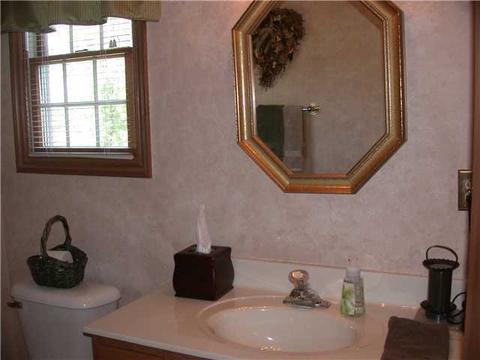 5095 Brookshire Ln, Springfield, OH 45502 photo 17