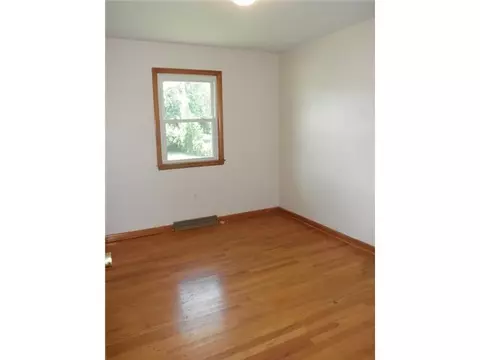 727 E Mound St, Circleville, OH 43113 photo 12