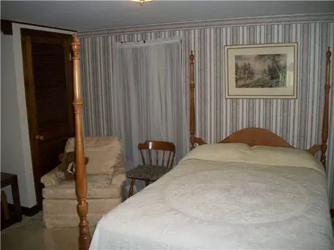 701 N Pickaway St, Circleville, OH 43113 photo 12