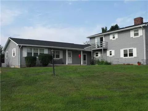 25841 Shoemaker Rd, Circleville, OH 43113 photo 3