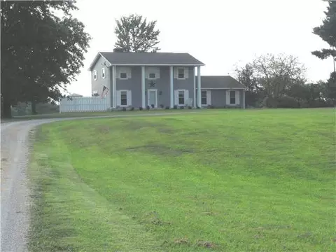 25841 Shoemaker Rd, Circleville, OH 43113 photo 1