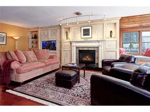 463 Acton Rd, Columbus, OH 43214 photo 5