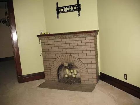 325 E Hunter St, Logan, OH 43138 photo 5