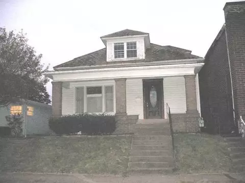 325 E Hunter St, Logan, OH 43138 photo 1