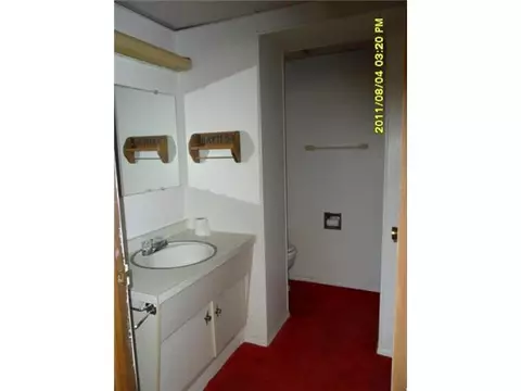 372 E Main St, Circleville, OH 43113 photo 9