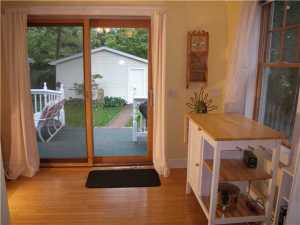 209 E Pacemont Rd, Columbus, OH 43202 photo 8