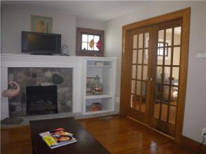 209 E Pacemont Rd, Columbus, OH 43202 photo 15