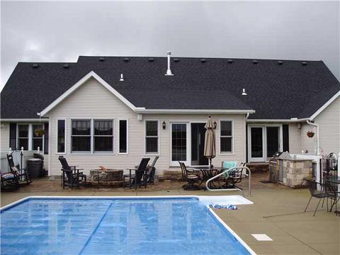 1596 Star St, Springfield, OH 45504 photo 1
