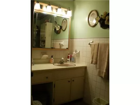 3208 Bristol Dr, Springfield, OH 45503 photo 17