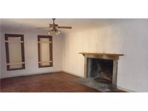 38 E College Ave, Springfield, OH 45502 photo 5