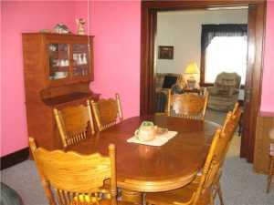 508 E Main St, Hebron, OH 43025 photo 5
