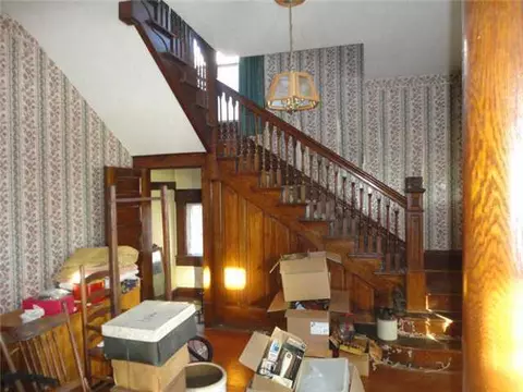 749 E Main St, Lancaster, OH 43130 photo 2