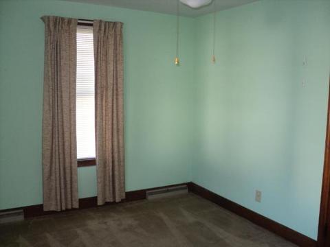 129 Town St, Circleville, OH 43113 photo 8