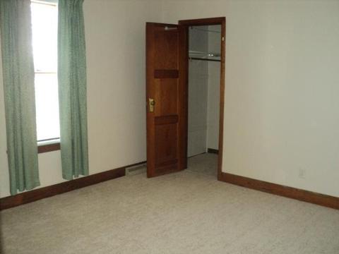 129 Town St, Circleville, OH 43113 photo 11