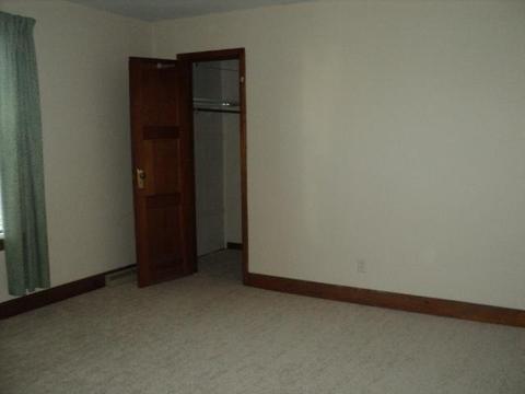 129 Town St, Circleville, OH 43113 photo 10