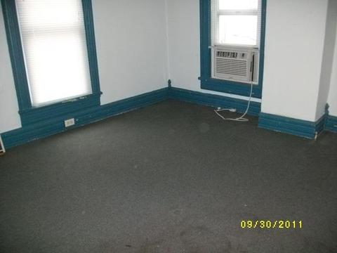 37 E Dodridge St, Columbus, OH 43202 photo 3