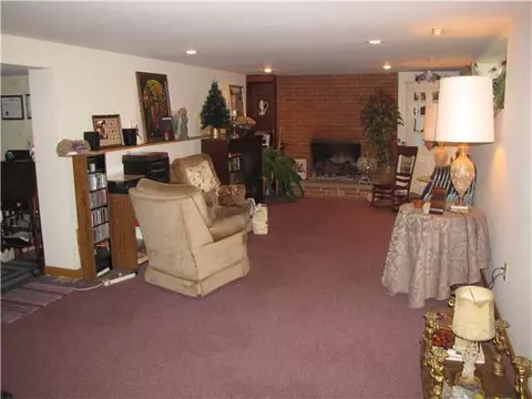 1484 Devonhurst Dr, Columbus, OH 43232 photo 10