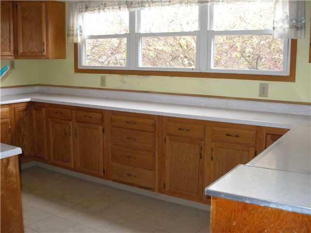 224 Cedar Heights Rd, Circleville, OH 43113 photo 9