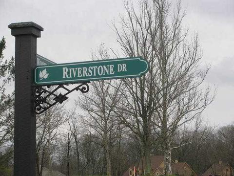 1744 Riverstone Dr, Delaware, OH 43015 photo 1