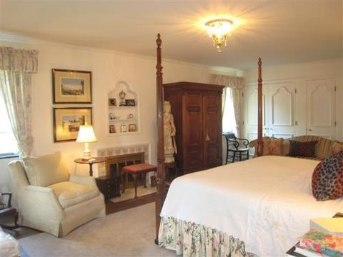 2260 E Broad St, Bexley, OH 43209 photo 17