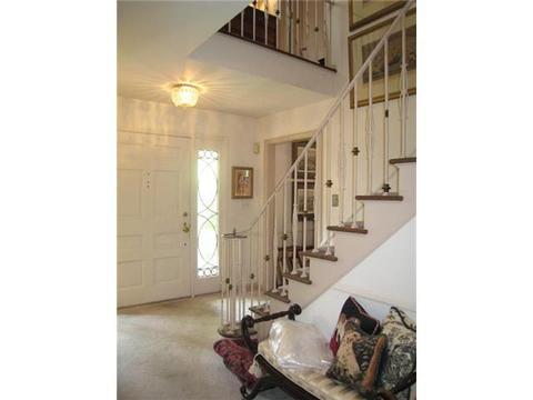 2260 E Broad St, Bexley, OH 43209 photo 6