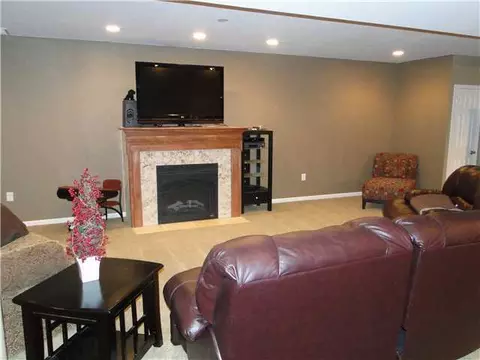 8443 Maple Leaf Ct, Powell, OH 43065 photo 7