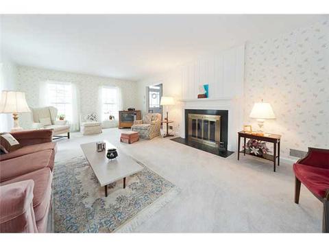 1111 Parkview Rd, Newark, OH 43055 photo 5