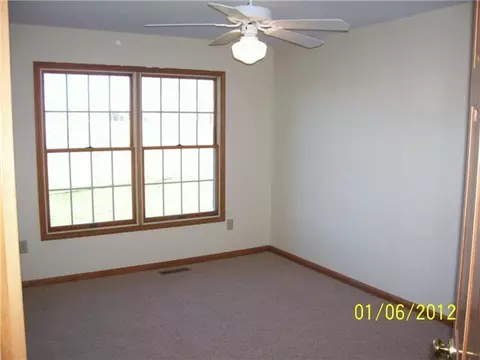 19428 Hill Rd, Circleville, OH 43113 photo 10