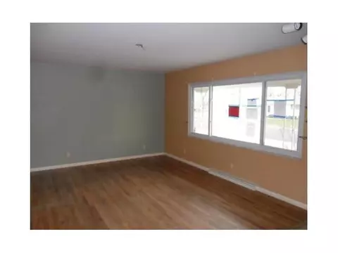 315 Edwards Rd, Circleville, OH 43113 photo 2