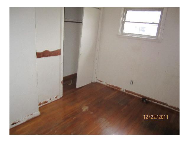 304 Pineview Dr, Whitehall, OH 43213 photo 7