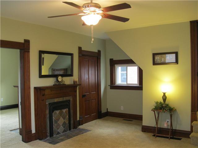145 E 5th Ave, Lancaster, OH 43130 photo 3