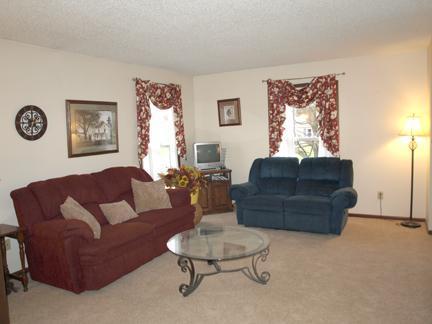 162 Greer Dr, Newark, OH 43055 photo 3