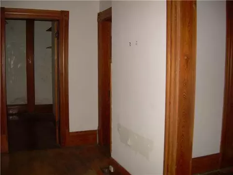 345 E Kossuth St, Columbus, OH 43206 photo 4