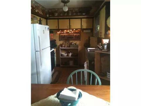 144 Griner Ave, Circleville, OH 43113 photo 3