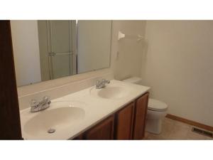 148 Simon St, Delaware, OH 43015 photo 6