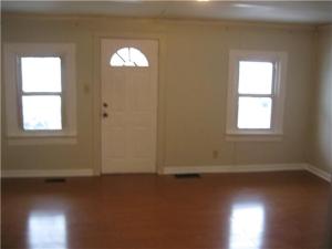 543 E Franklin St, Circleville, OH 43113 photo 4