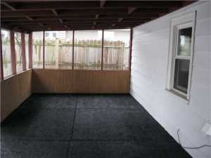 543 E Franklin St, Circleville, OH 43113 photo 8