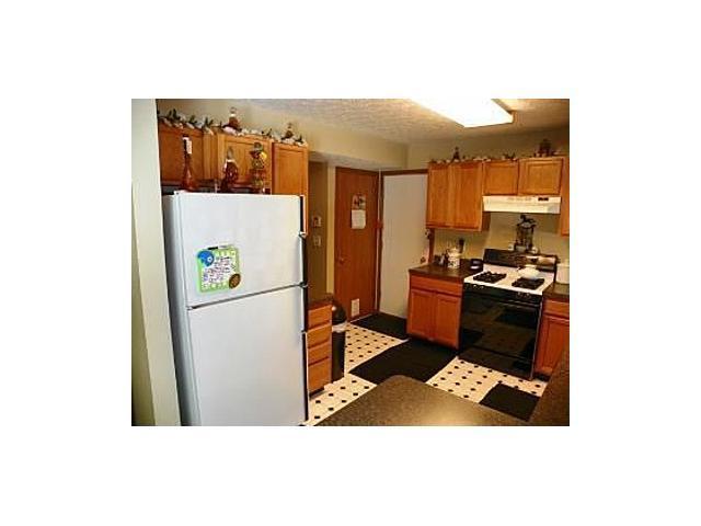 3081 Stonebluff Dr, Columbus, OH 43232 photo 8