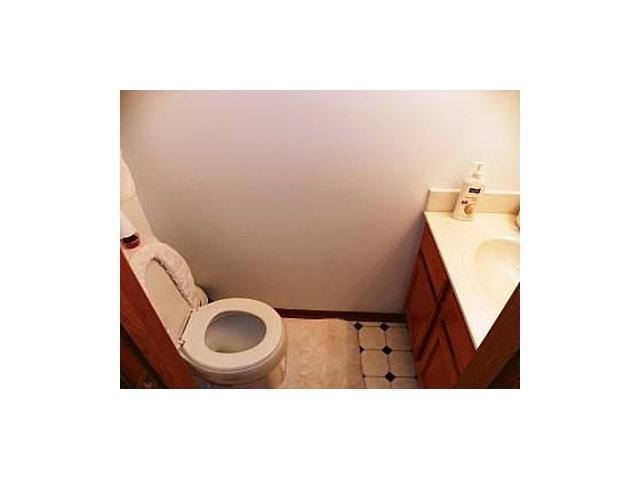 3081 Stonebluff Dr, Columbus, OH 43232 photo 9