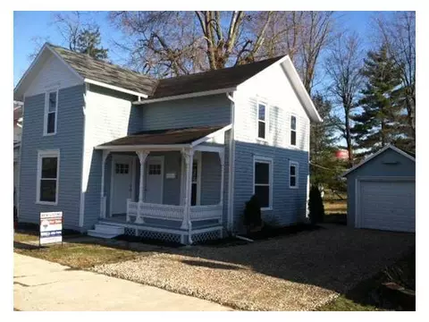 33 E Maple St, Johnstown, OH 43031 photo 1