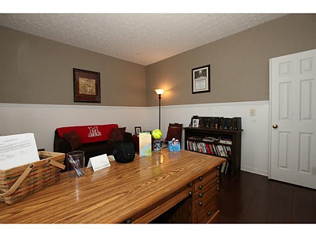 834 Military Dr, Galloway, OH 43119 photo 4