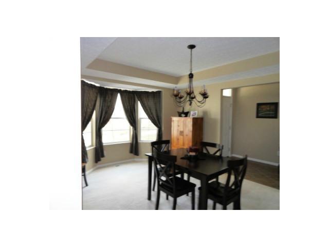 746 Northhampton Ct, Delaware, OH 43015 photo 2