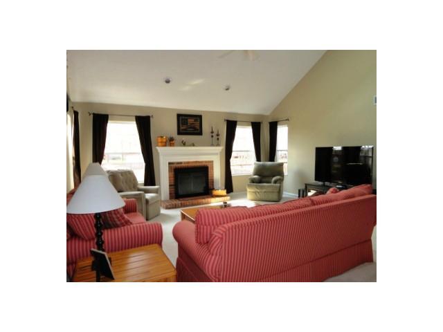 746 Northhampton Ct, Delaware, OH 43015 photo 3
