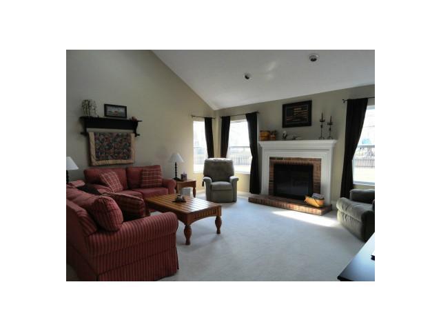 746 Northhampton Ct, Delaware, OH 43015 photo 4