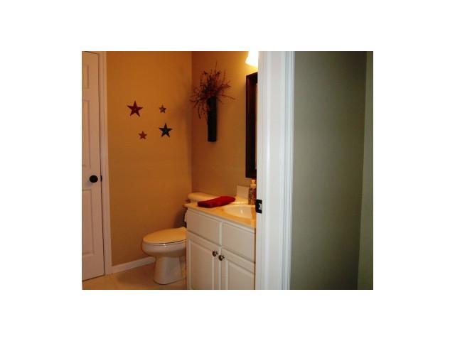 746 Northhampton Ct, Delaware, OH 43015 photo 9