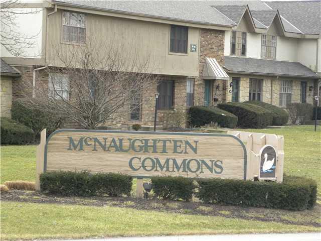 154 E Stornoway Dr, Columbus, OH 43213 photo 3